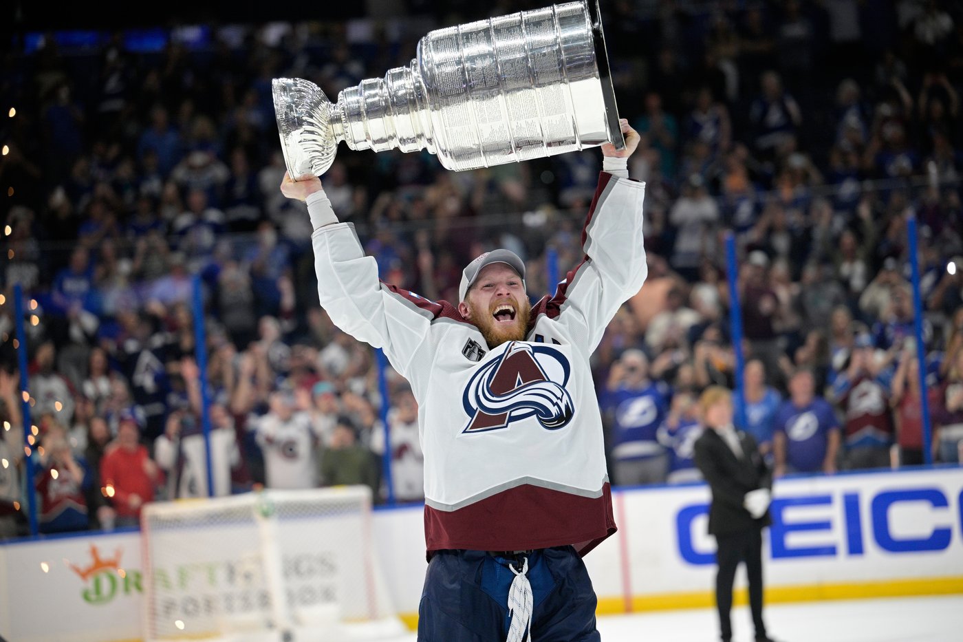 Avalanche captain Gabriel Landeskog going on minor league rehab assignment in attempt to return | iNFOnews.ca