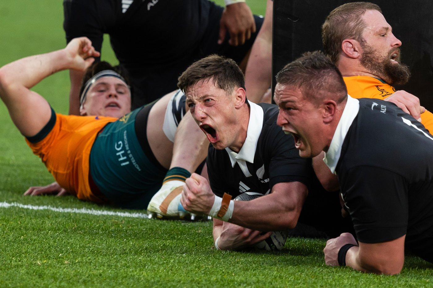 New Zealand rebounds from a Springboks shocker to beat Australia and retain the Bledisloe Cup | iNFOnews.ca New Zealand rebounds from a Springboks shocker to beat Australia and retain the Bledisloe Cup | iNFOnews.ca