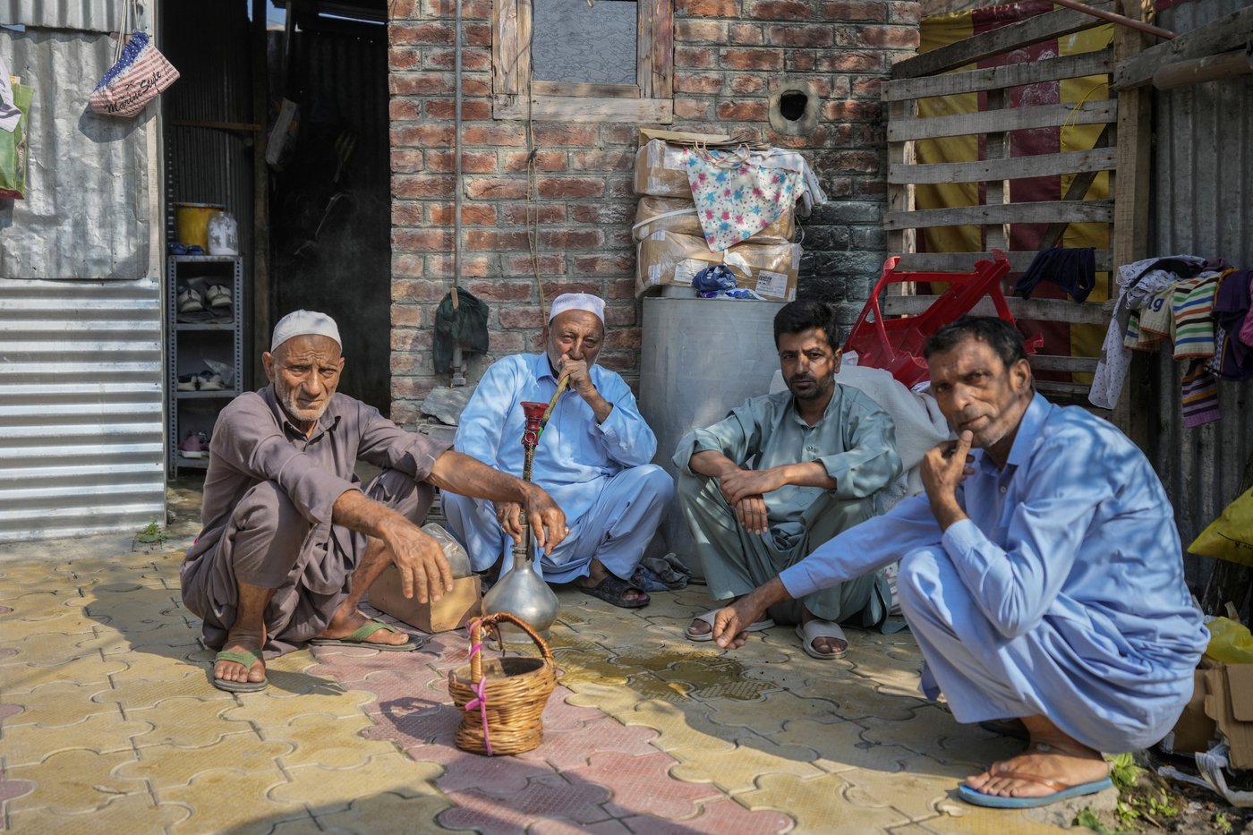 Top Kashmir leader says India has silenced dissenting voices as region votes in final phase of polls | iNFOnews.ca