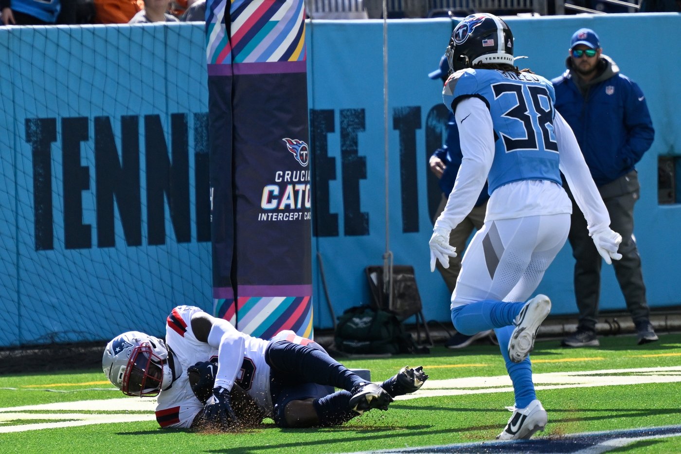 Titans place CB L'Jarius Sneed on injured reserve with injured quadricep muscle | iNFOnews.ca Titans place CB L'Jarius Sneed on injured reserve with injured quadricep muscle | iNFOnews.ca