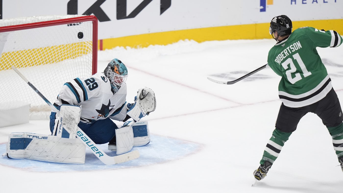 Stars remain undefeated with a 3-2 shootout win over Sharks after trailing for 1st time this season | iNFOnews.ca Stars remain undefeated with a 3-2 shootout win over Sharks after trailing for 1st time this season | iNFOnews.ca