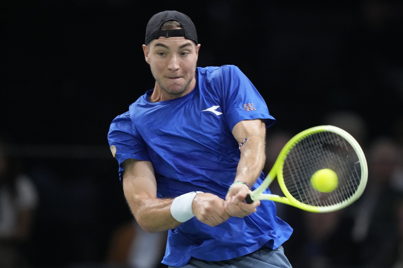 Medvedev loses to Popyrin in second round at Paris Masters, Zverev advances | iNFOnews.ca Medvedev loses to Popyrin in second round at Paris Masters, Zverev advances | iNFOnews.ca