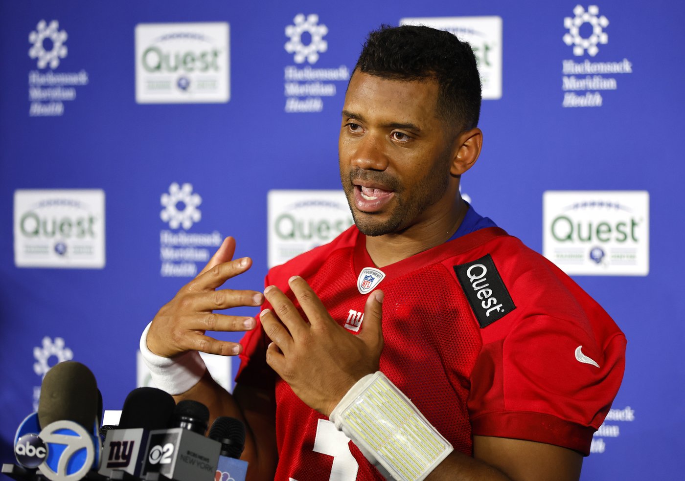 Russell Wilson focused on being a leader for the Giants even with all eyes on rookie Jaxson Dart | iNFOnews.ca Russell Wilson focused on being a leader for the Giants even with all eyes on rookie Jaxson Dart | iNFOnews.ca
