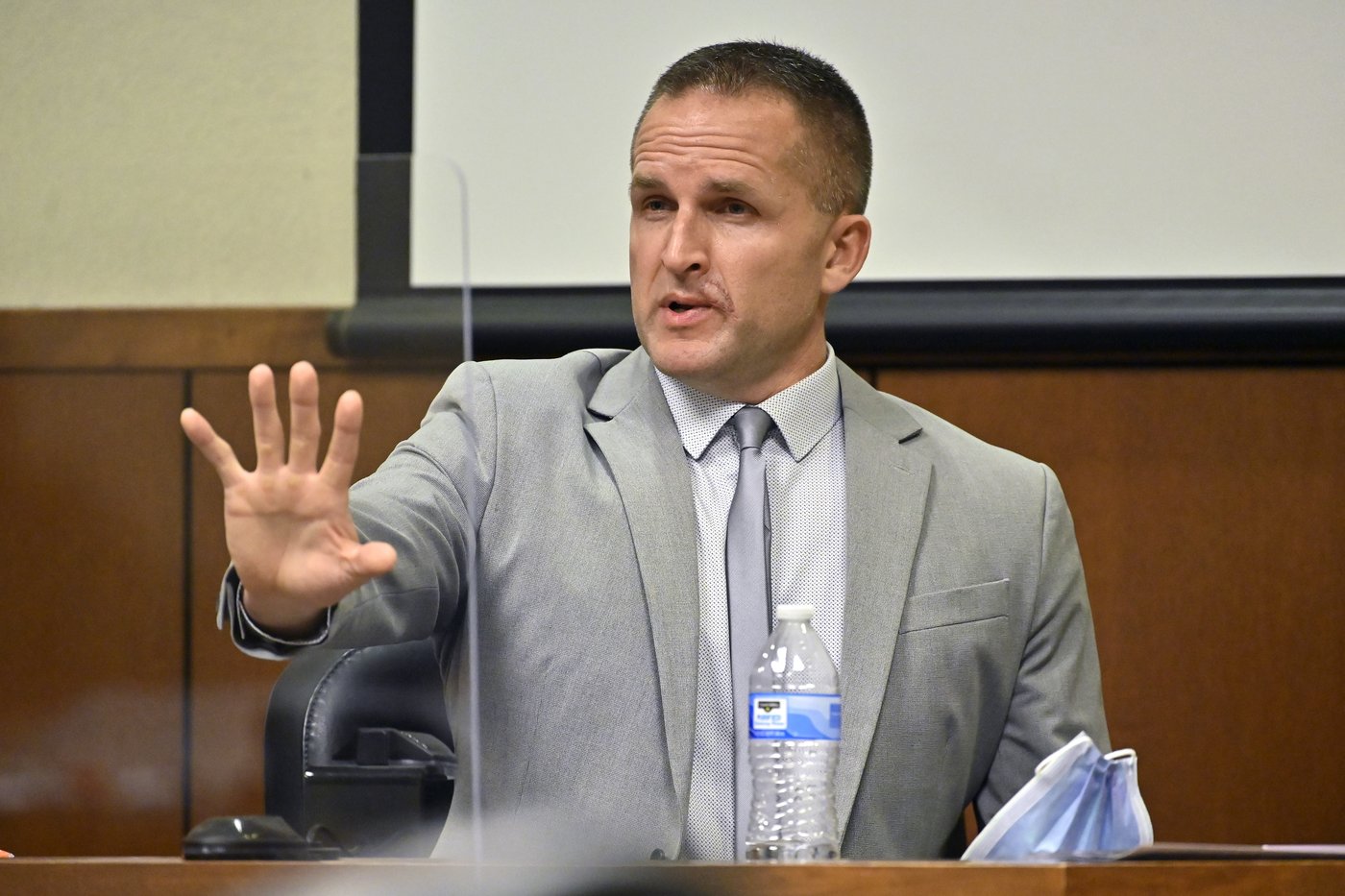 Ex-Louisville officer who fired shots in Breonna Taylor raid readies for 3rd trial | iNFOnews.ca Ex-Louisville officer who fired shots in Breonna Taylor raid readies for 3rd trial | iNFOnews.ca
