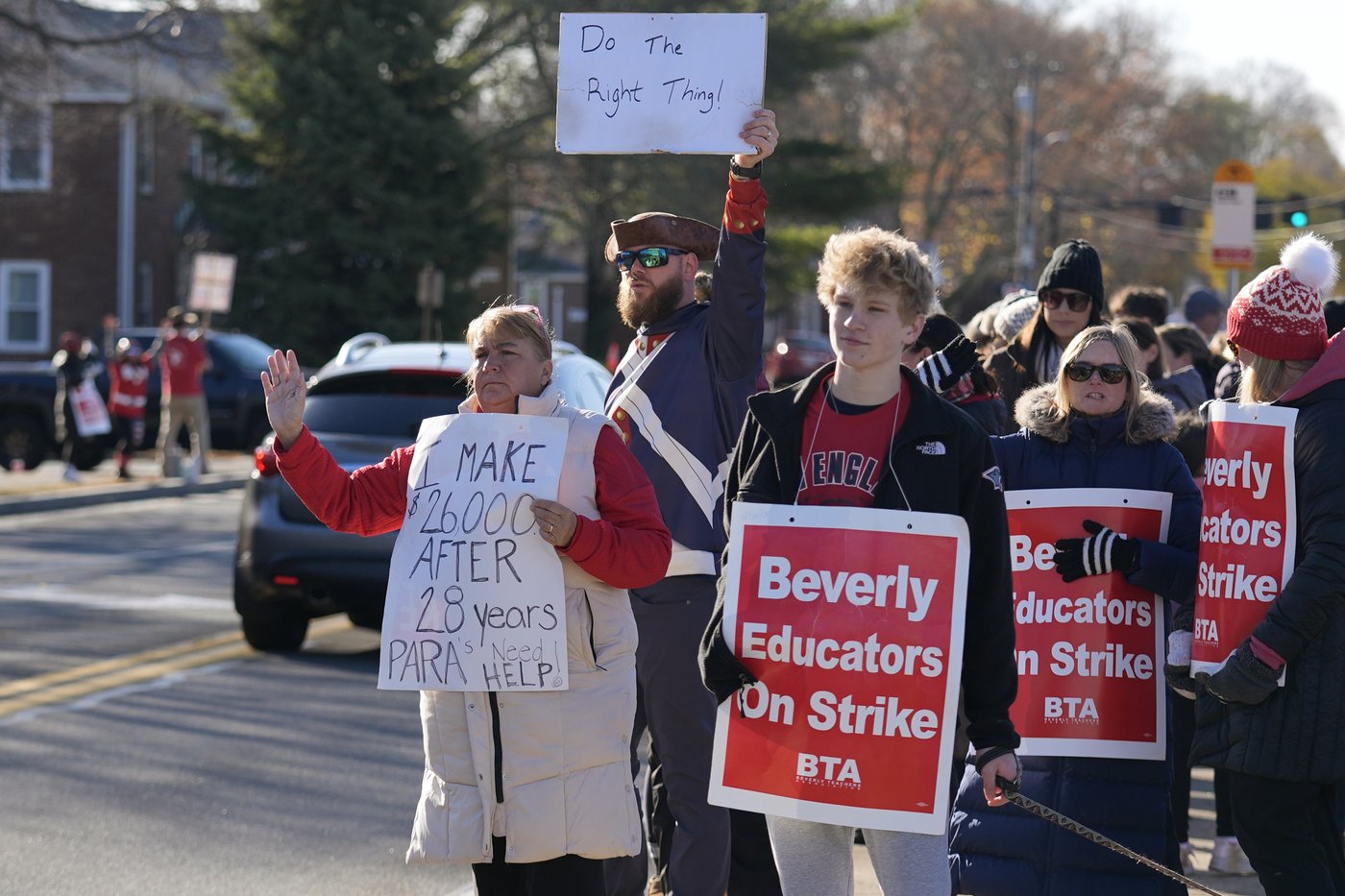 A second Massachusetts community reaches a deal with striking teachers | iNFOnews.ca