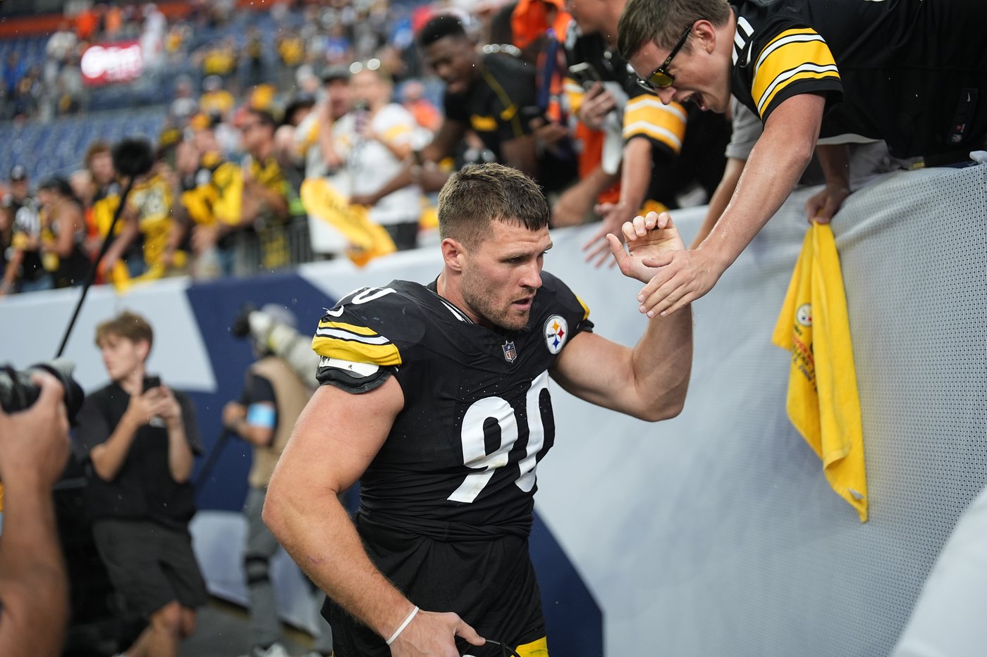 Los Angeles Chargers visit the Pittsburgh Steelers in a meeting of surprising 2-0 teams | iNFOnews.ca Los Angeles Chargers visit the Pittsburgh Steelers in a meeting of surprising 2-0 teams | iNFOnews.ca
