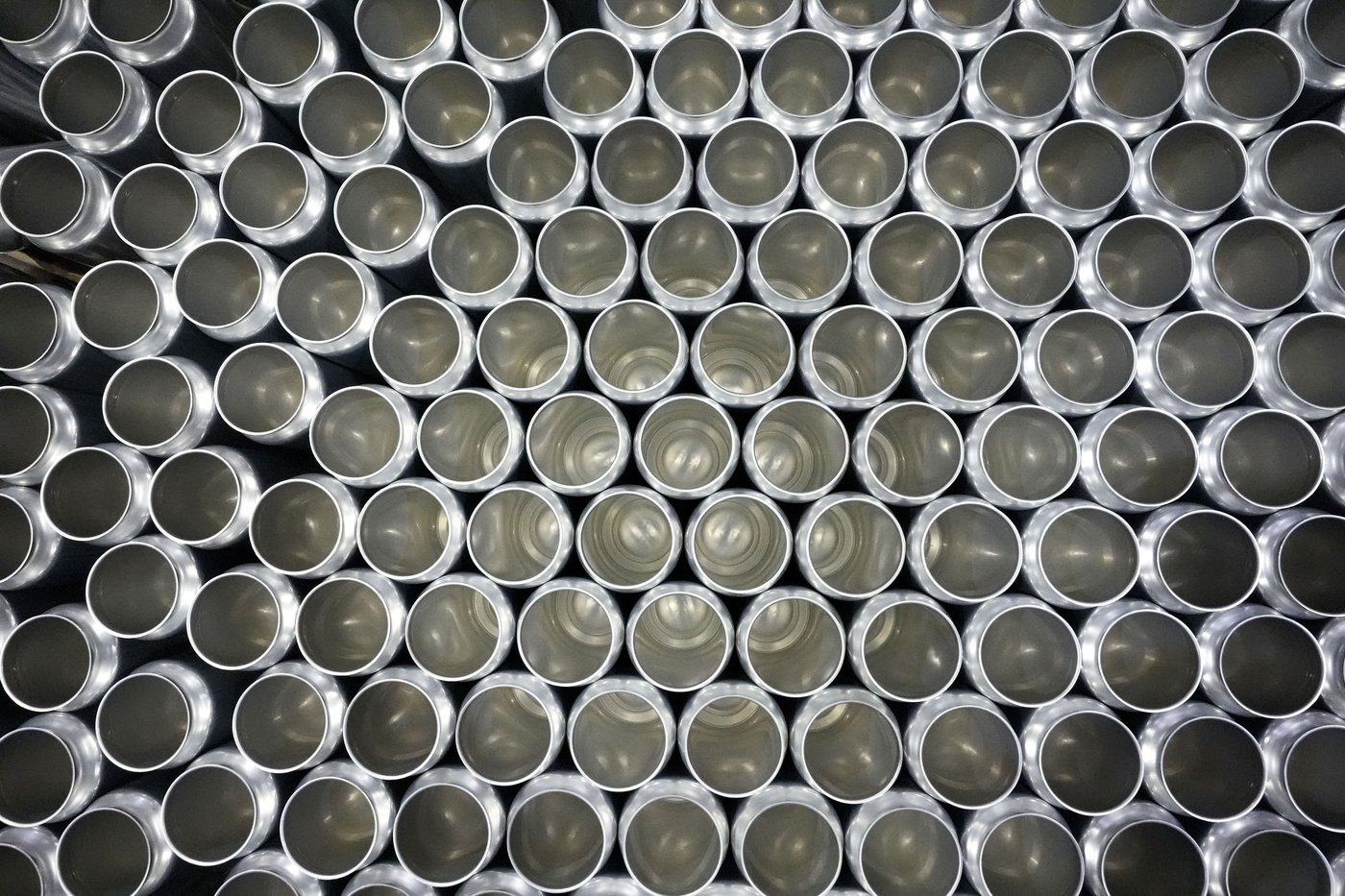 PHOTO COLLECTION: Trump tariffs aluminum steel | iNFOnews.ca