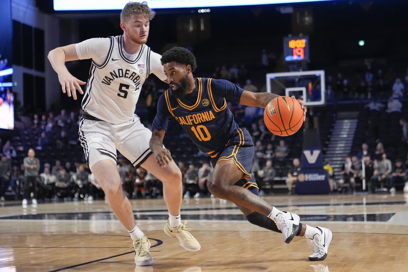 Edwards scores 14 of his 18 in the second half, Vanderbilt secures 18 steals in 85-69 win over Cal | iNFOnews.ca Edwards scores 14 of his 18 in the second half, Vanderbilt secures 18 steals in 85-69 win over Cal | iNFOnews.ca