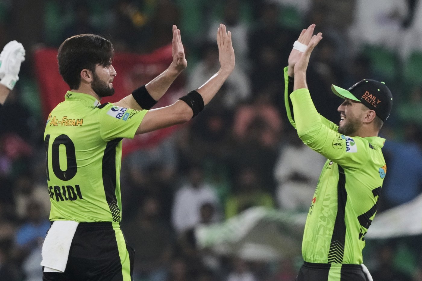 Lahore routs defending champion Islamabad by 95 runs to reach PSL final | iNFOnews.ca Lahore routs defending champion Islamabad by 95 runs to reach PSL final | iNFOnews.ca