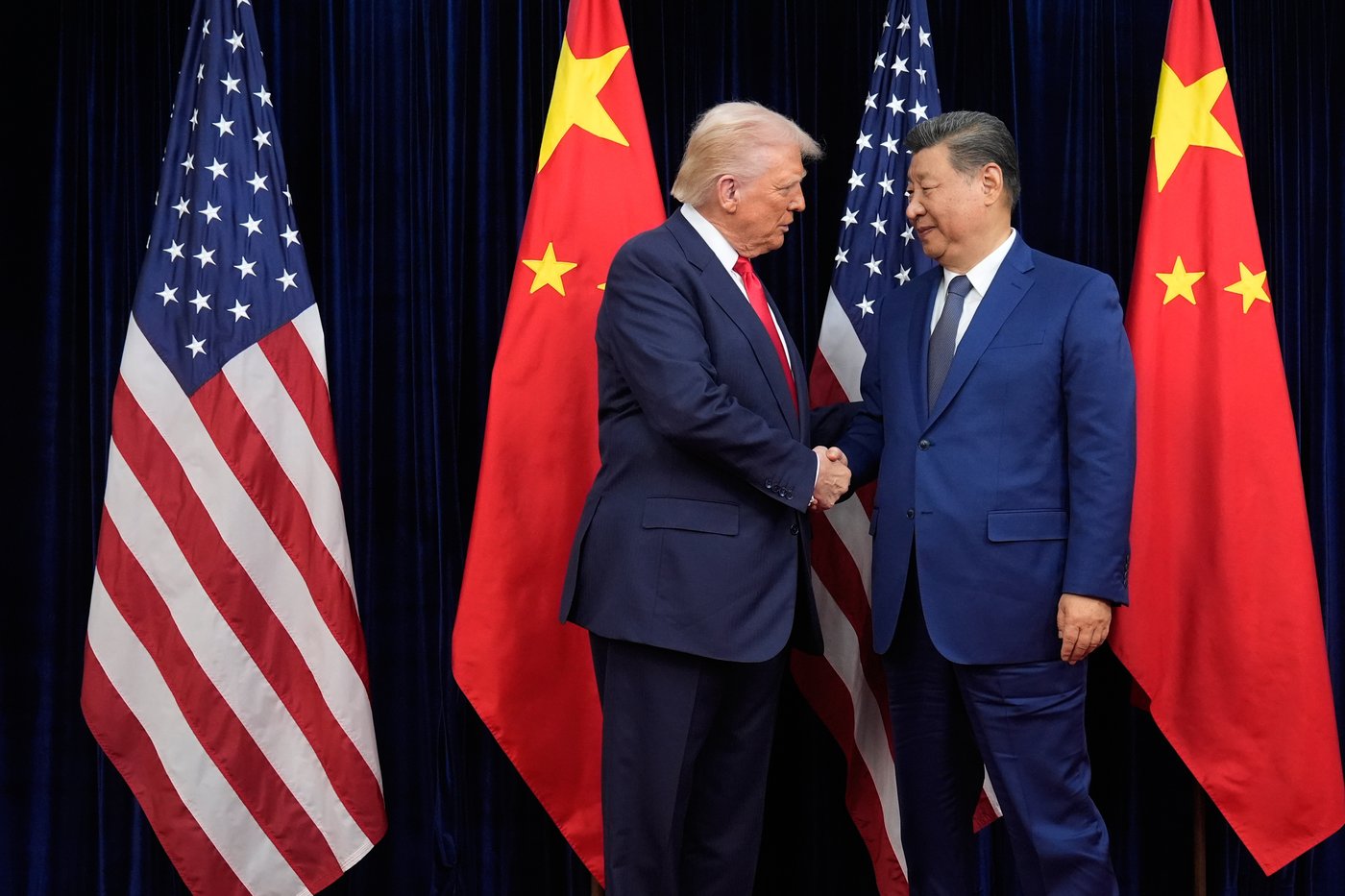 Trump's tour of Asia in photos | iNFOnews.ca