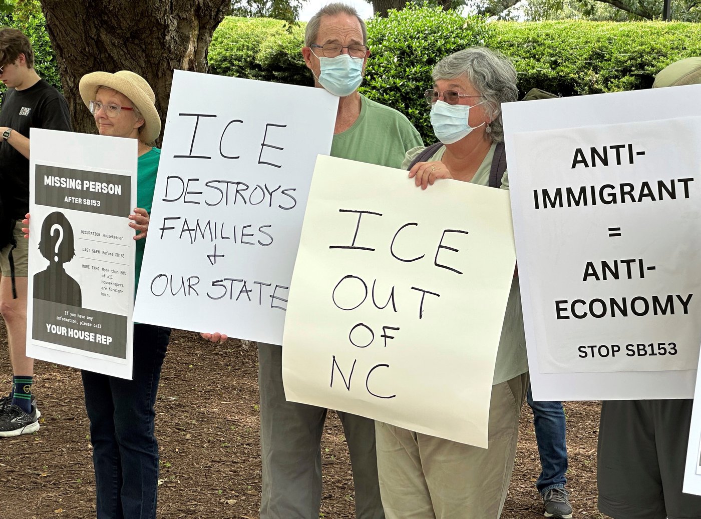 North Carolina GOP sends immigration-crackdown bills to Democratic Gov. Stein | iNFOnews.ca North Carolina GOP sends immigration-crackdown bills to Democratic Gov. Stein | iNFOnews.ca