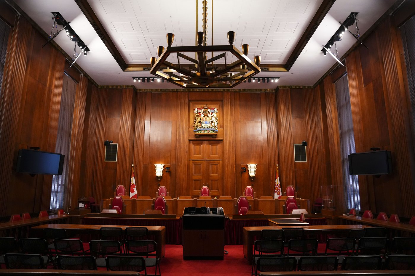 Supreme Court to hear challenge of law that curbs spy watchdog members | iNFOnews.ca Supreme Court to hear challenge of law that curbs spy watchdog members | iNFOnews.ca