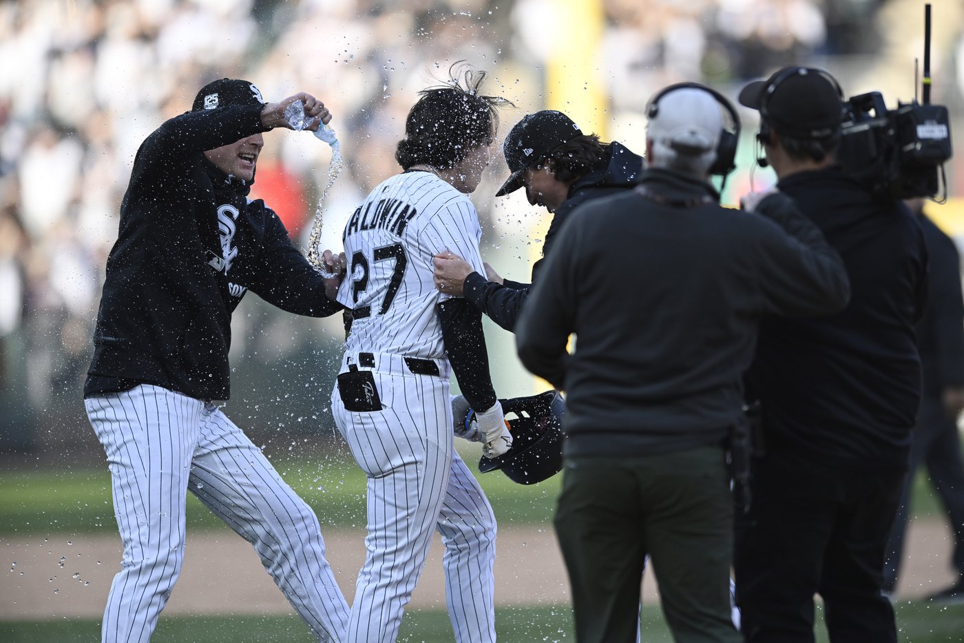 Baldwin's pinch-hit single in 9th lifts White Sox over Red Sox 3-2 | iNFOnews.ca