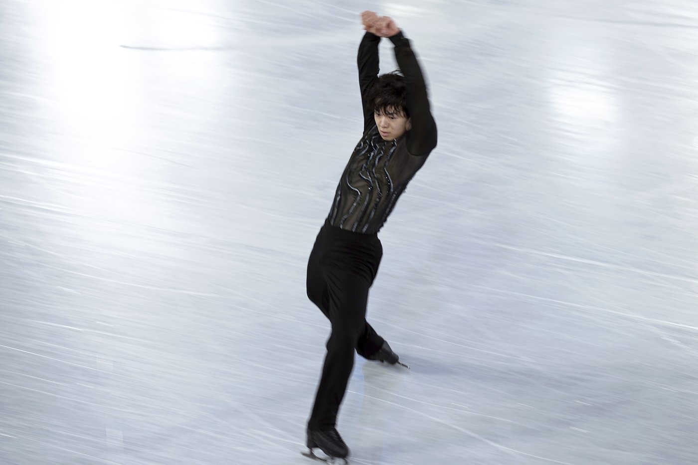 Malinin builds big lead at figure skating Grand Prix Final and Hase and Volodin win pairs | iNFOnews.ca