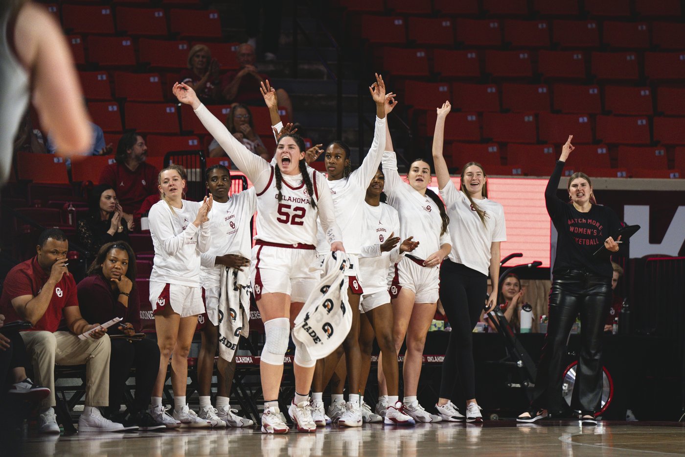 Beers scores 27 as No. 9 Oklahoma women set school scoring record in 122-56 win over W. Carolina | iNFOnews.ca Beers scores 27 as No. 9 Oklahoma women set school scoring record in 122-56 win over W. Carolina | iNFOnews.ca