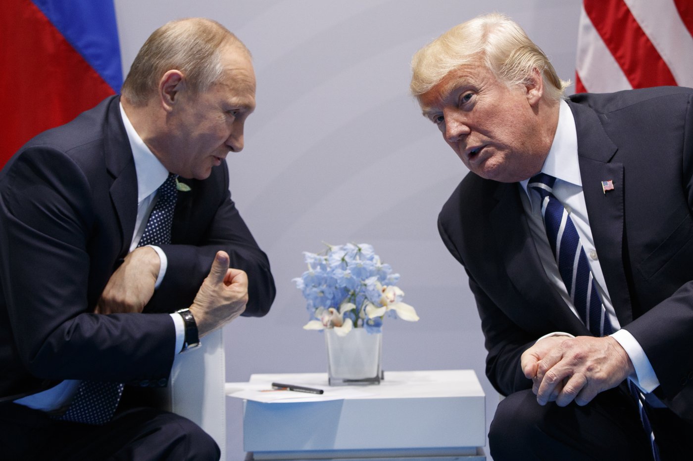 'Vladimir, STOP!': Trump makes an all-caps callout but will Putin hear it? | iNFOnews.ca 'Vladimir, STOP!': Trump makes an all-caps callout but will Putin hear it? | iNFOnews.ca