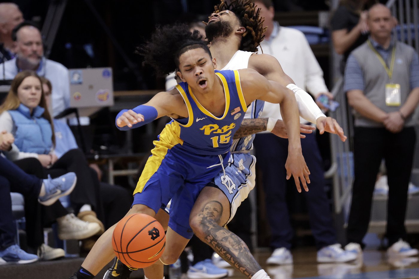 RJ Davis scores 18, hits go-ahead jumper and North Carolina hangs on to defeat Pittsburgh 67-66 | iNFOnews.ca RJ Davis scores 18, hits go-ahead jumper and North Carolina hangs on to defeat Pittsburgh 67-66 | iNFOnews.ca