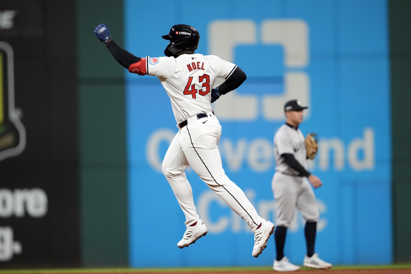 Fry's 2-run homer in 10th sends Guardians to stunning 7-5 win over Yankees, close to 2-1 in ALCS | iNFOnews.ca Fry's 2-run homer in 10th sends Guardians to stunning 7-5 win over Yankees, close to 2-1 in ALCS | iNFOnews.ca