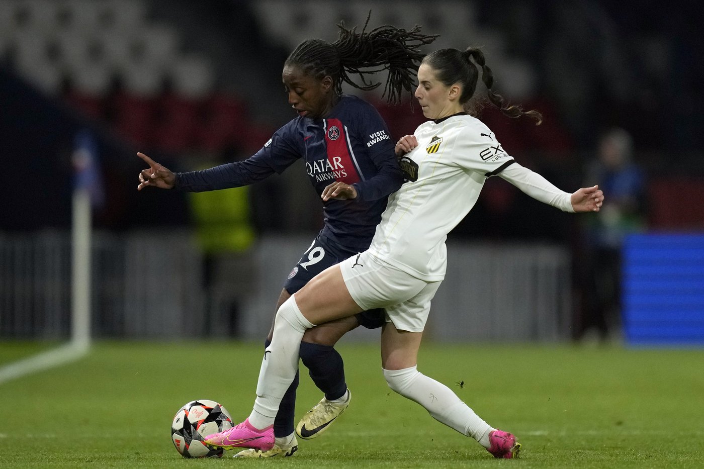 Canadian forward Clarissa Larisey leaves Swedish club for England's Crystal Palace | iNFOnews.ca