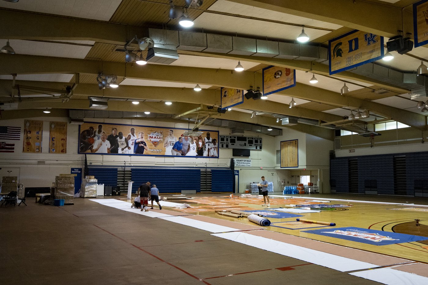 Maui Invitational returns to a Lahaina still grappling with raw emotions left by deadly wildfire | iNFOnews.ca