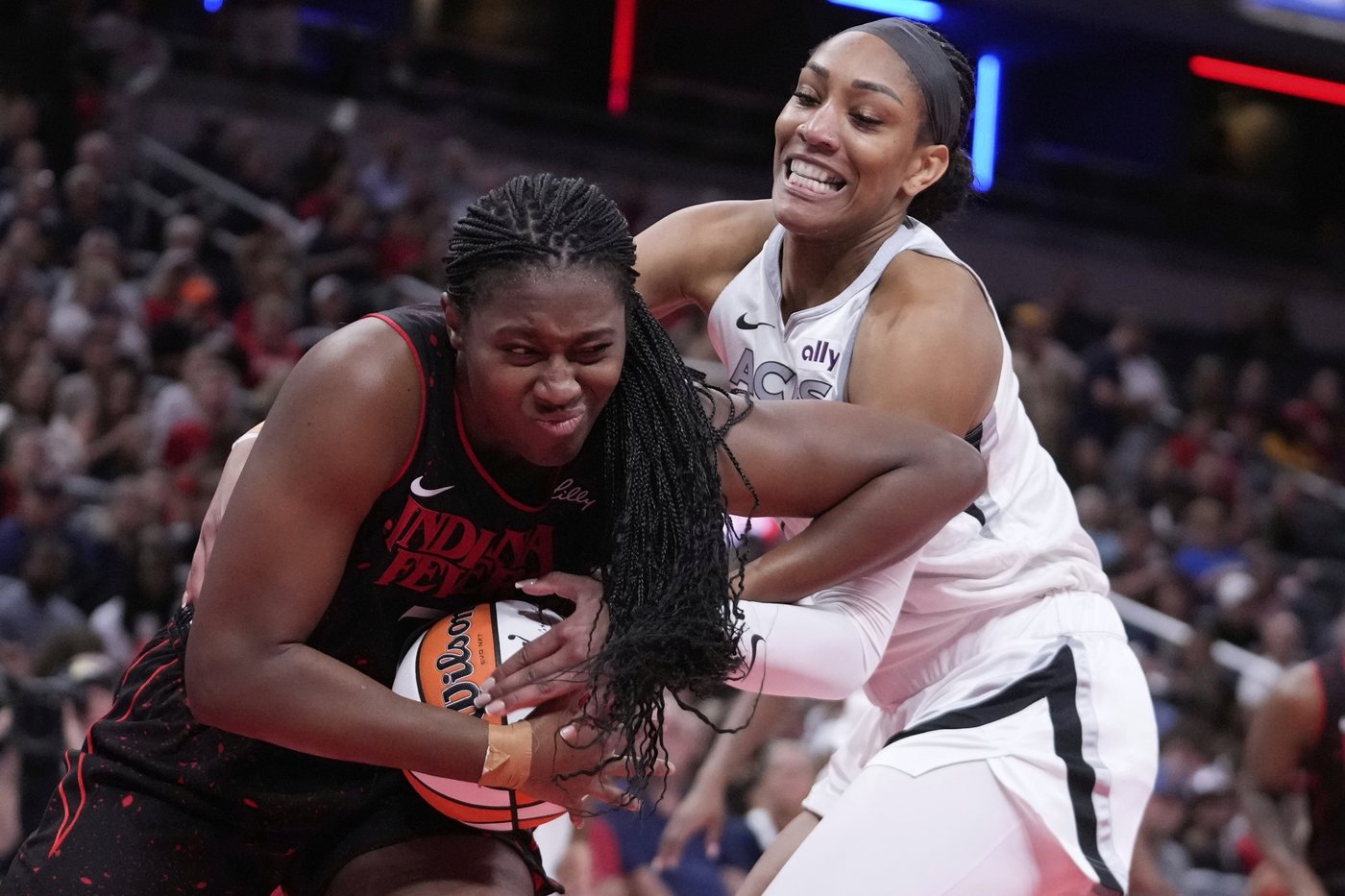 Sparks beat Sun for 4th straight victory | iNFOnews.ca Sparks beat Sun for 4th straight victory | iNFOnews.ca