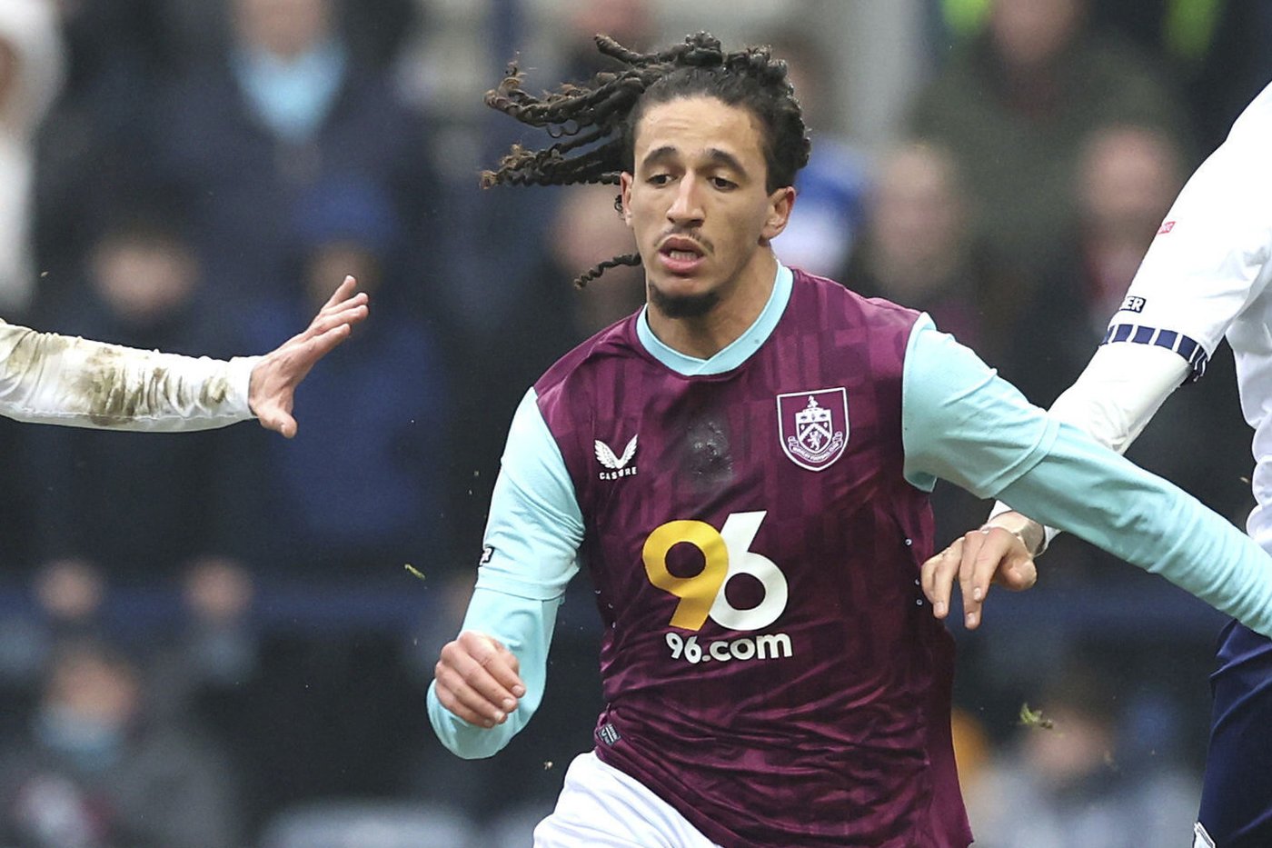 Burnley player says he received 'disgusting' racial abuse from opponent | iNFOnews.ca Burnley player says he received 'disgusting' racial abuse from opponent | iNFOnews.ca