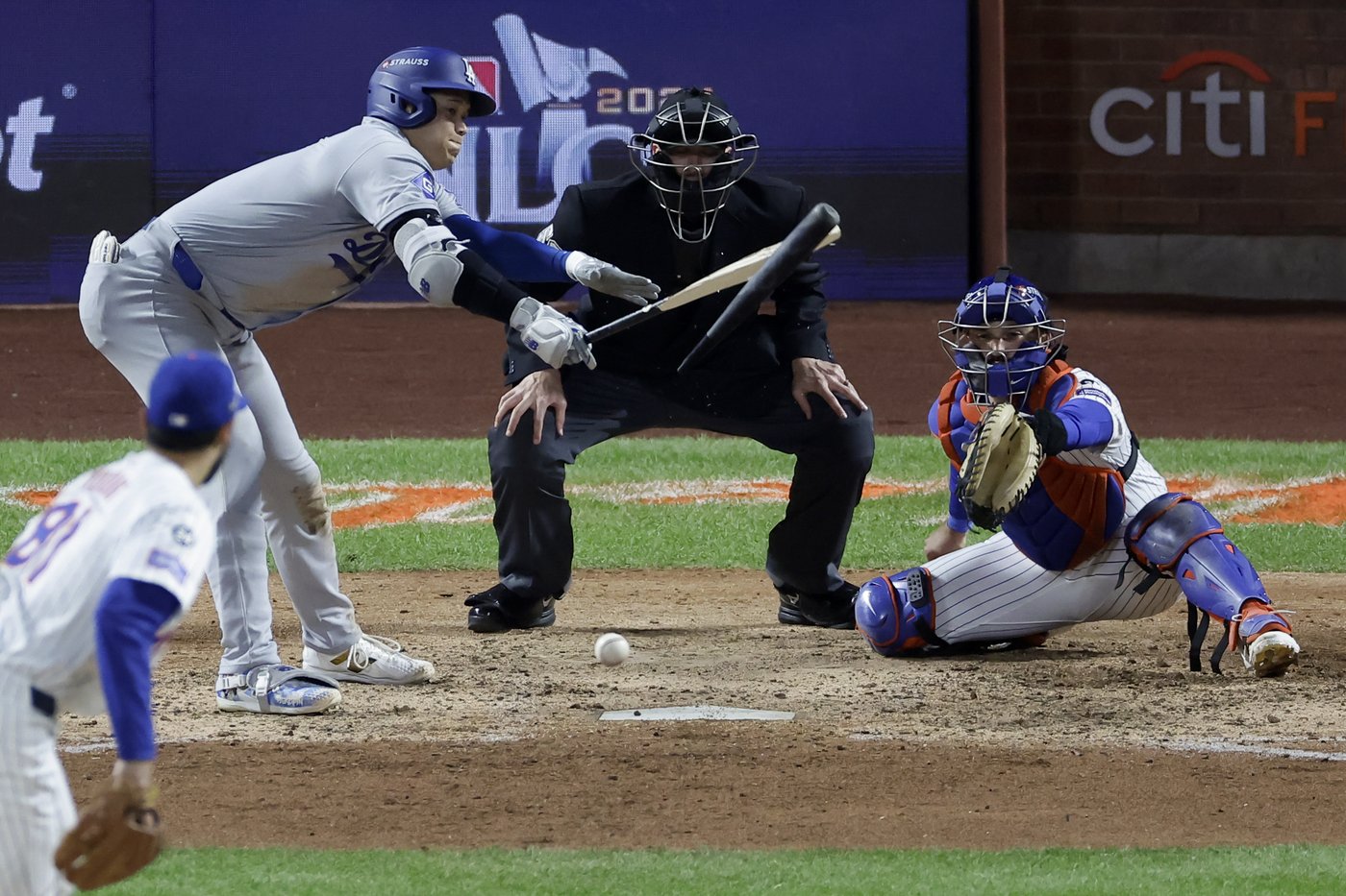 Ohtani and Betts lead Dodgers to latest blowout of Mets for 3-1 lead in lopsided NLCS | iNFOnews.ca