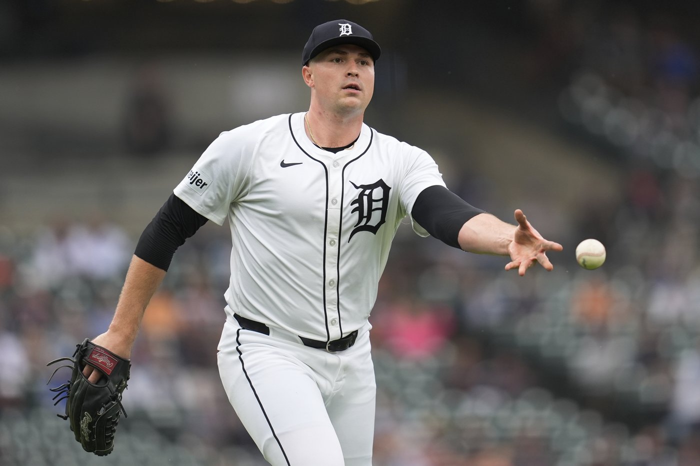 Ex-Astros manager A.J. Hinch back in playoffs with Tigers to face former team in AL Wild Card Series | iNFOnews.ca