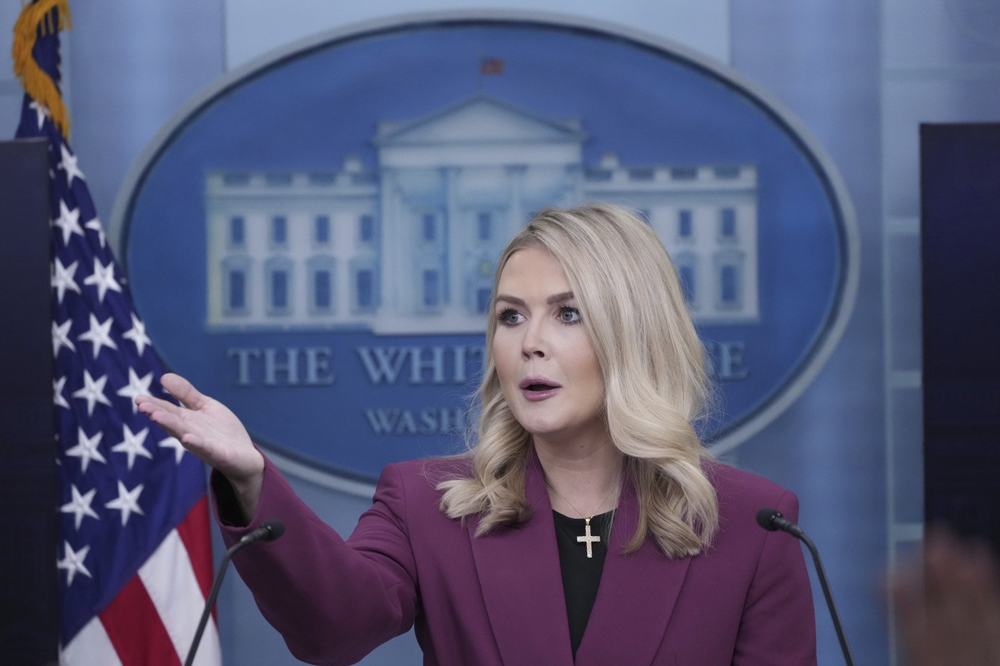 Karoline Leavitt, the youngest White House press secretary, makes her debut in the briefing room | iNFOnews.ca