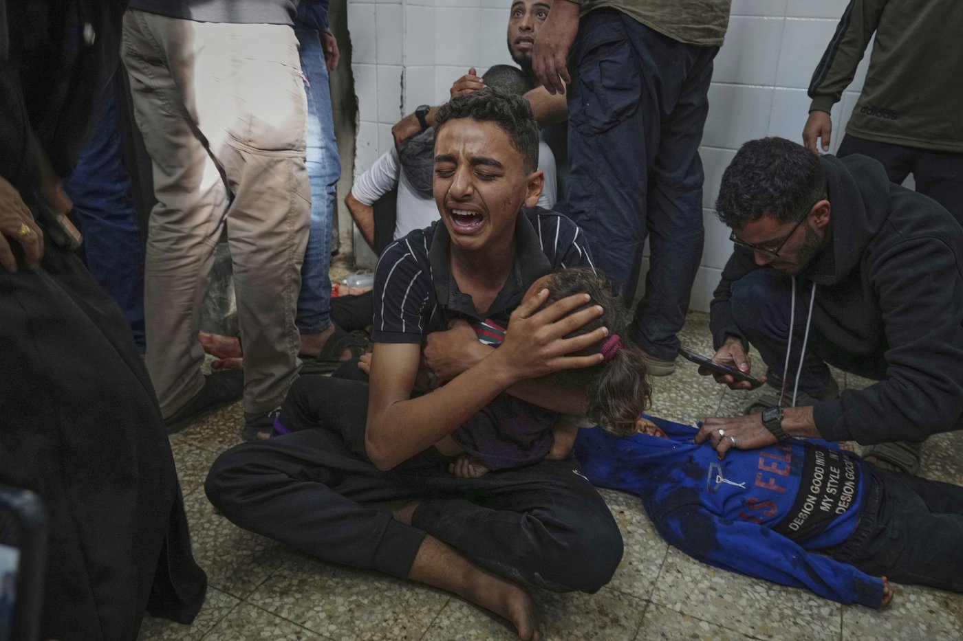 Devastated father wonders why an Israeli strike killed his 4-year-old daughter | iNFOnews.ca Devastated father wonders why an Israeli strike killed his 4-year-old daughter | iNFOnews.ca