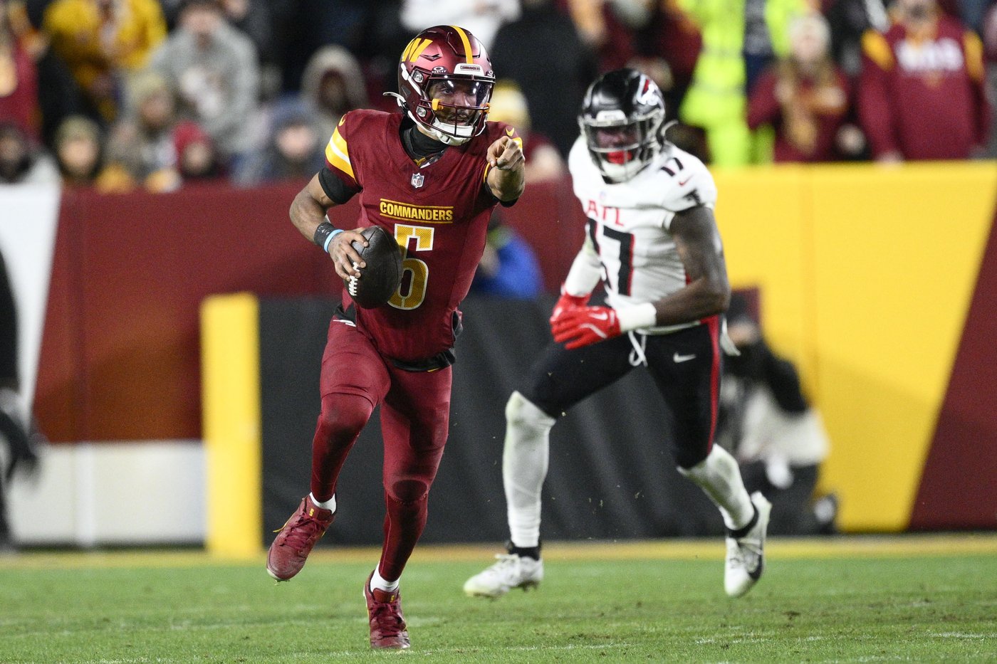 Jayden Daniels carries the Commanders into the playoffs by running as much as throwing | iNFOnews.ca Jayden Daniels carries the Commanders into the playoffs by running as much as throwing | iNFOnews.ca