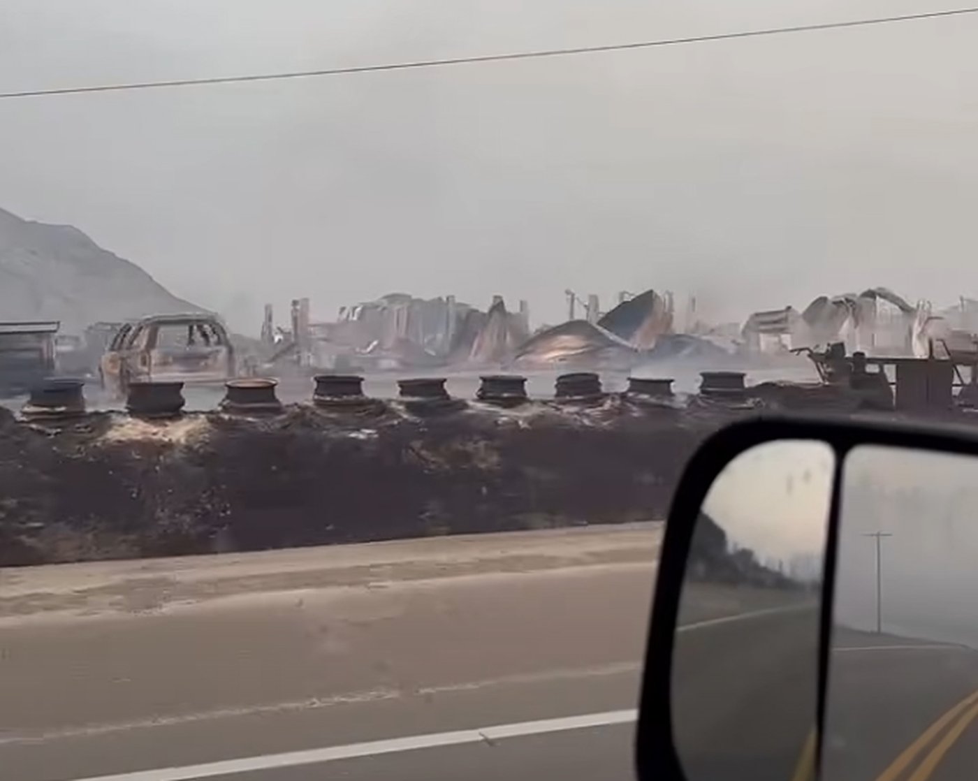 Video shows smouldering aftermath of wildfire outside Clinton, B.C. | iNhome