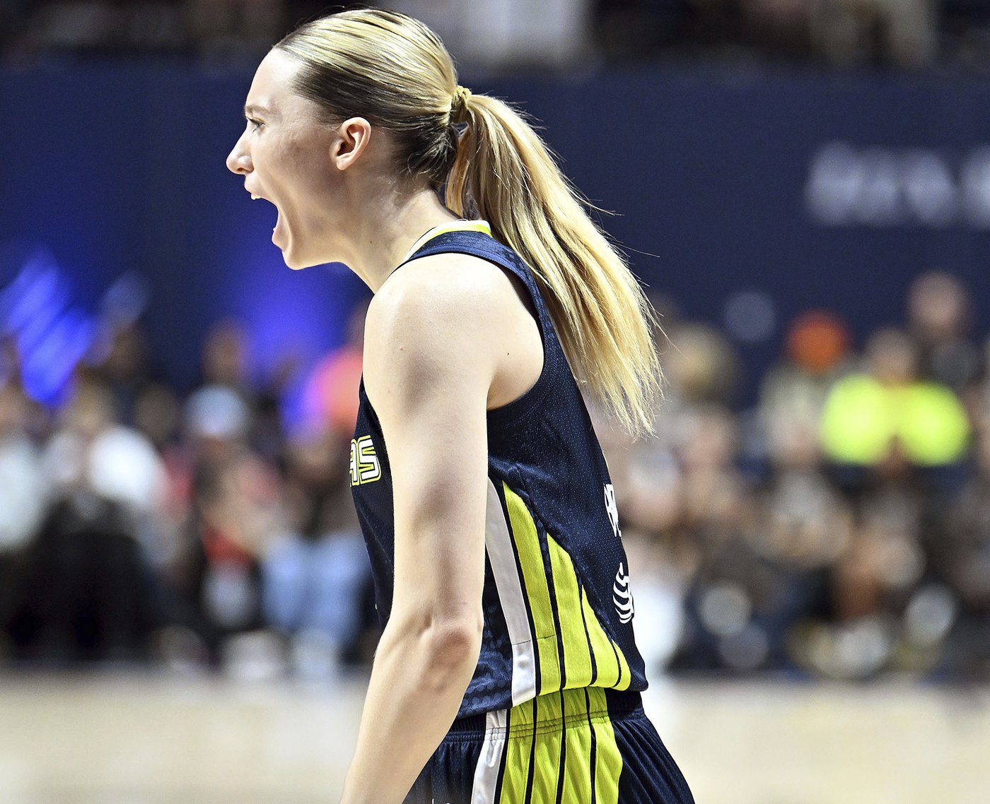 Dallas Wings rookie Paige Bueckers to miss at least 2 games while in WNBA's concussion protocol | iNFOnews.ca