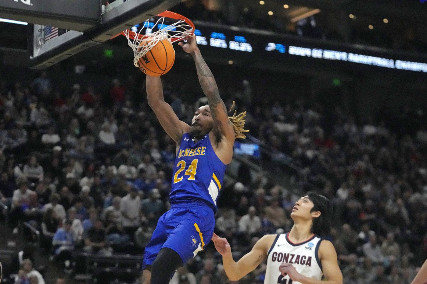 Many top players from one-bid leagues left for bigger schools. Here are some of the best who stayed | iNFOnews.ca Many top players from one-bid leagues left for bigger schools. Here are some of the best who stayed | iNFOnews.ca