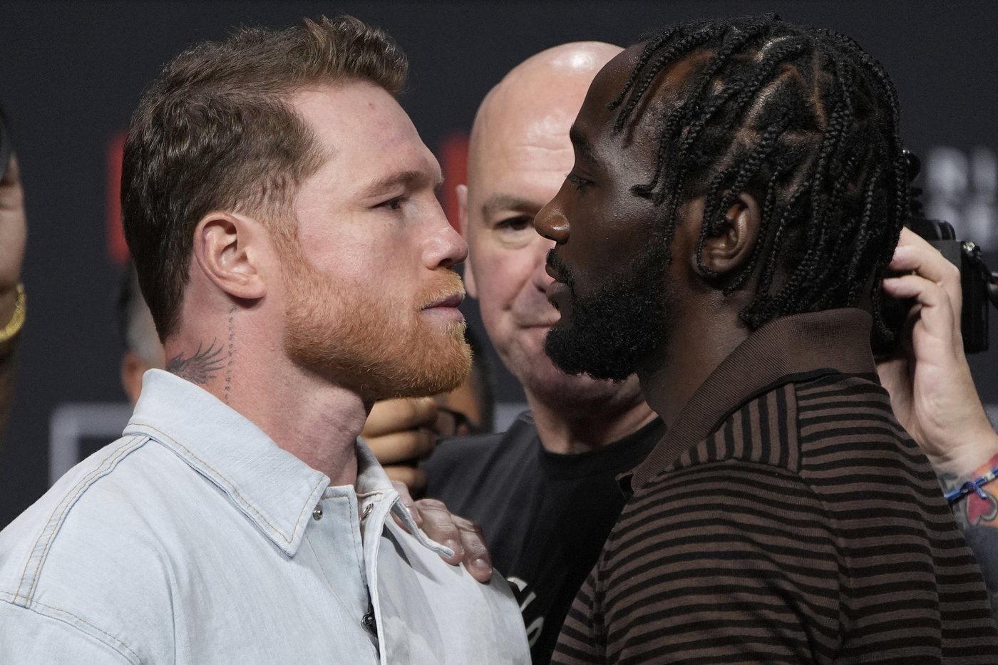 Canelo Alvarez, Terence Crawford share compliments in final stop of media tour for Sept. 13 bout | iNFOnews.ca Canelo Alvarez, Terence Crawford share compliments in final stop of media tour for Sept. 13 bout | iNFOnews.ca