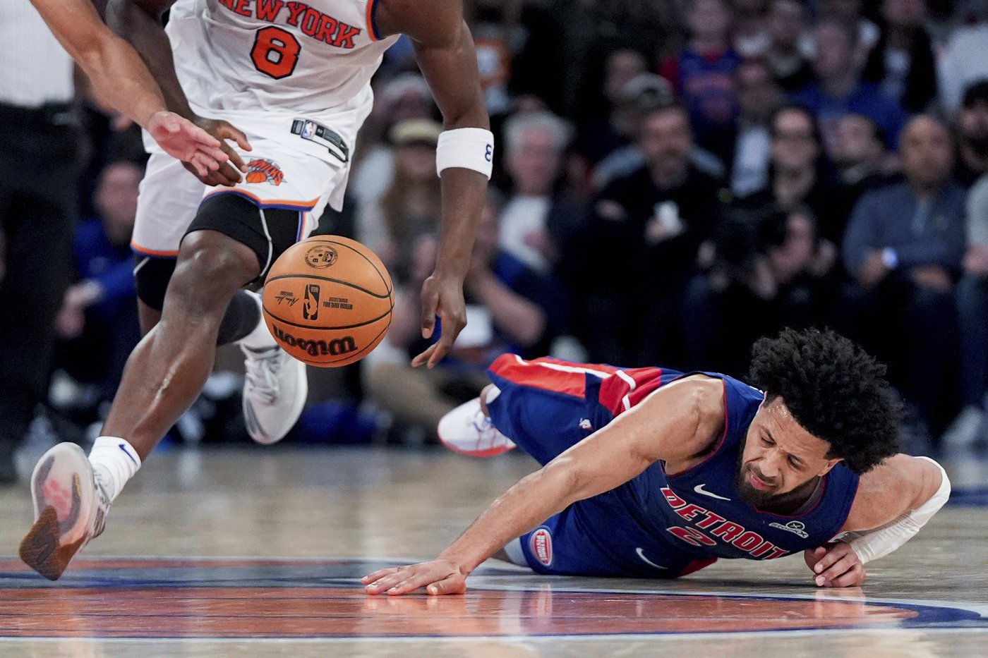 Inexperienced Pistons, like veteran Clippers, know there's no time for hanging heads before Game 2s | iNFOnews.ca