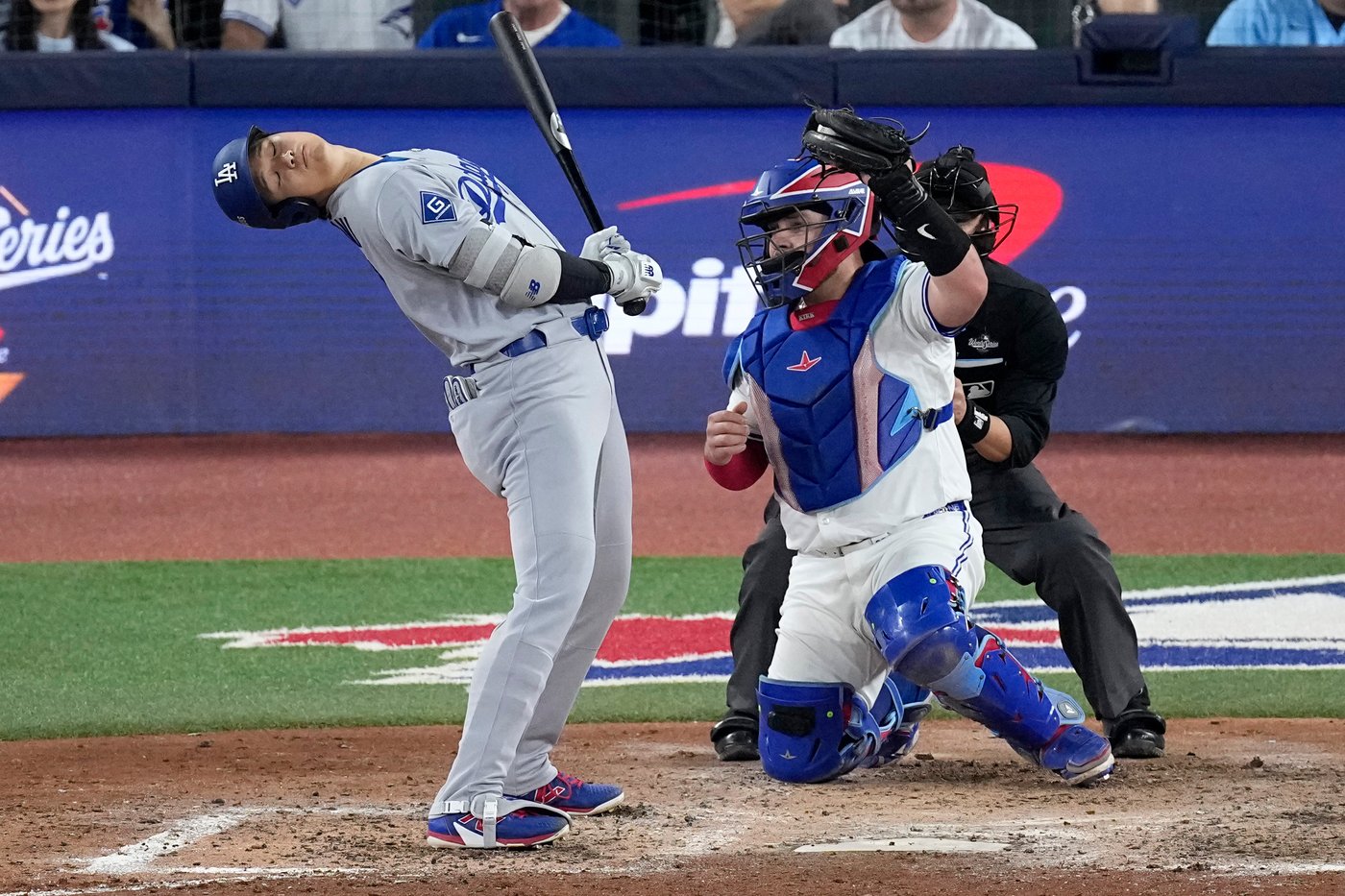 Shohei Ohtani follows historic 2-way show with World Series homer, but Dodgers routed by Jays | iNFOnews.ca