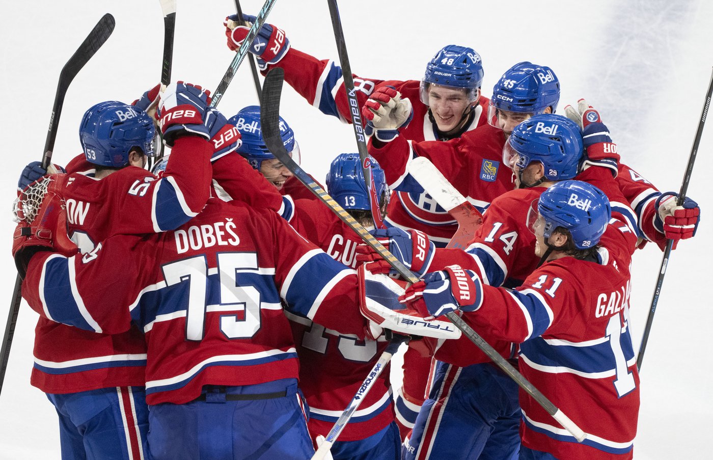 Caufield, Suzuki at it again in Canadiens' 3-2 overtime win over Predators | iNFOnews.ca