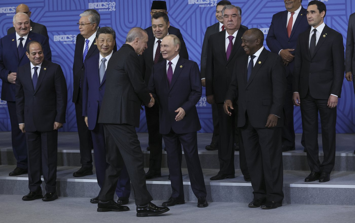 Putin ends BRICS summit that sought to expand Russia's global clout but was shadowed by Ukraine | iNFOnews.ca Putin ends BRICS summit that sought to expand Russia's global clout but was shadowed by Ukraine | iNFOnews.ca