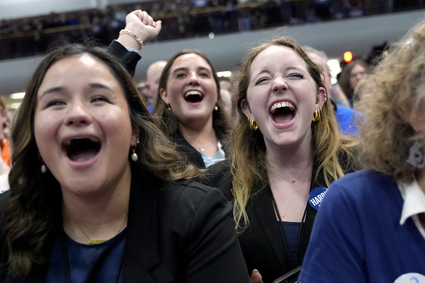 PHOTO COLLECTION: AP Top Photos of the Day, Thursday, October 17, 2024 | iNFOnews.ca