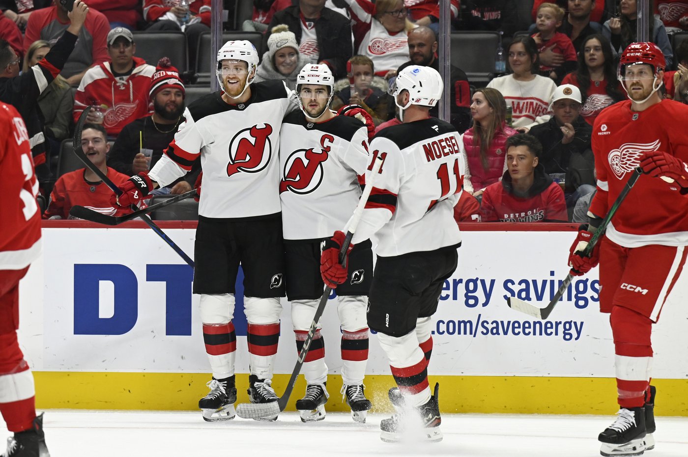 Patrick Kane's late power-play goal lifts Red Wings to 5-3 win over Devils | iNFOnews.ca Patrick Kane's late power-play goal lifts Red Wings to 5-3 win over Devils | iNFOnews.ca