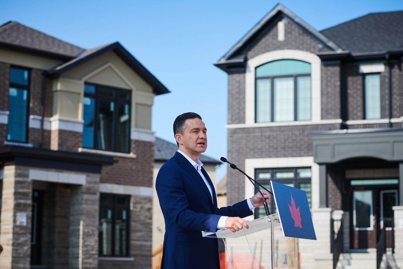 Poilievre calls on Liberals to enact Conservative election pledges on housing | iNFOnews.ca