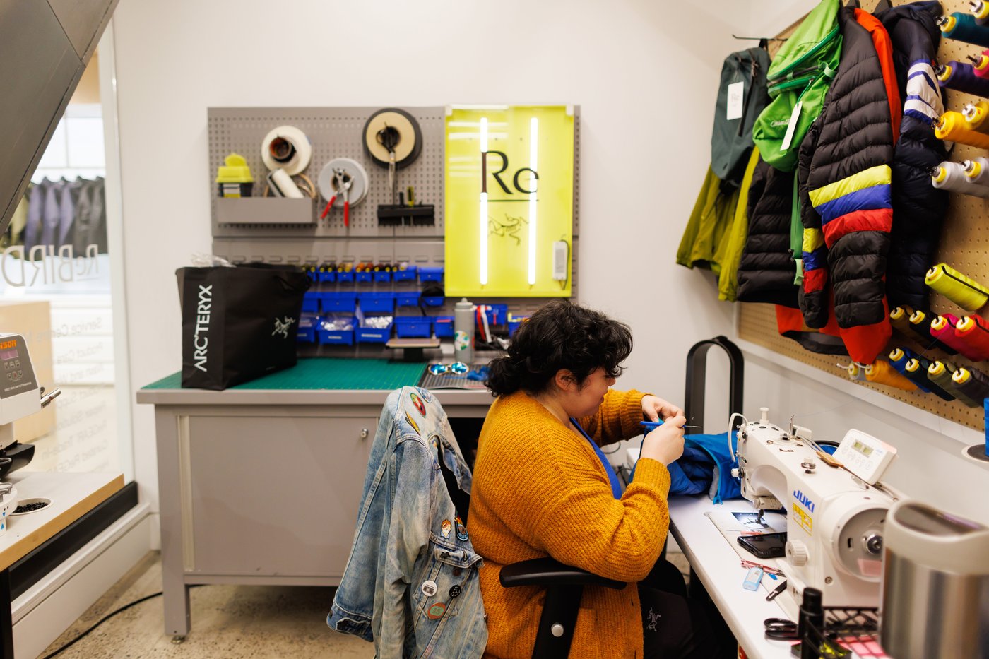 Apparel retailers like Arc'teryx see in-store repair centres as 'the future' | iNFOnews.ca Apparel retailers like Arc'teryx see in-store repair centres as 'the future' | iNFOnews.ca