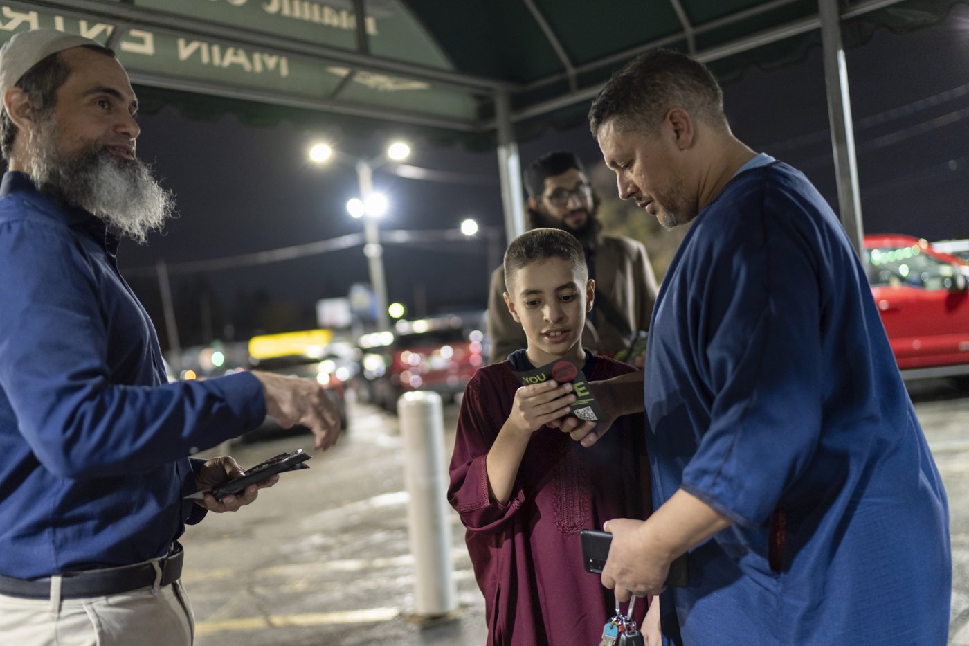Trump breaks GOP losing streak in nation's largest majority-Arab city with a pivotal final week | iNFOnews.ca Trump breaks GOP losing streak in nation's largest majority-Arab city with a pivotal final week | iNFOnews.ca