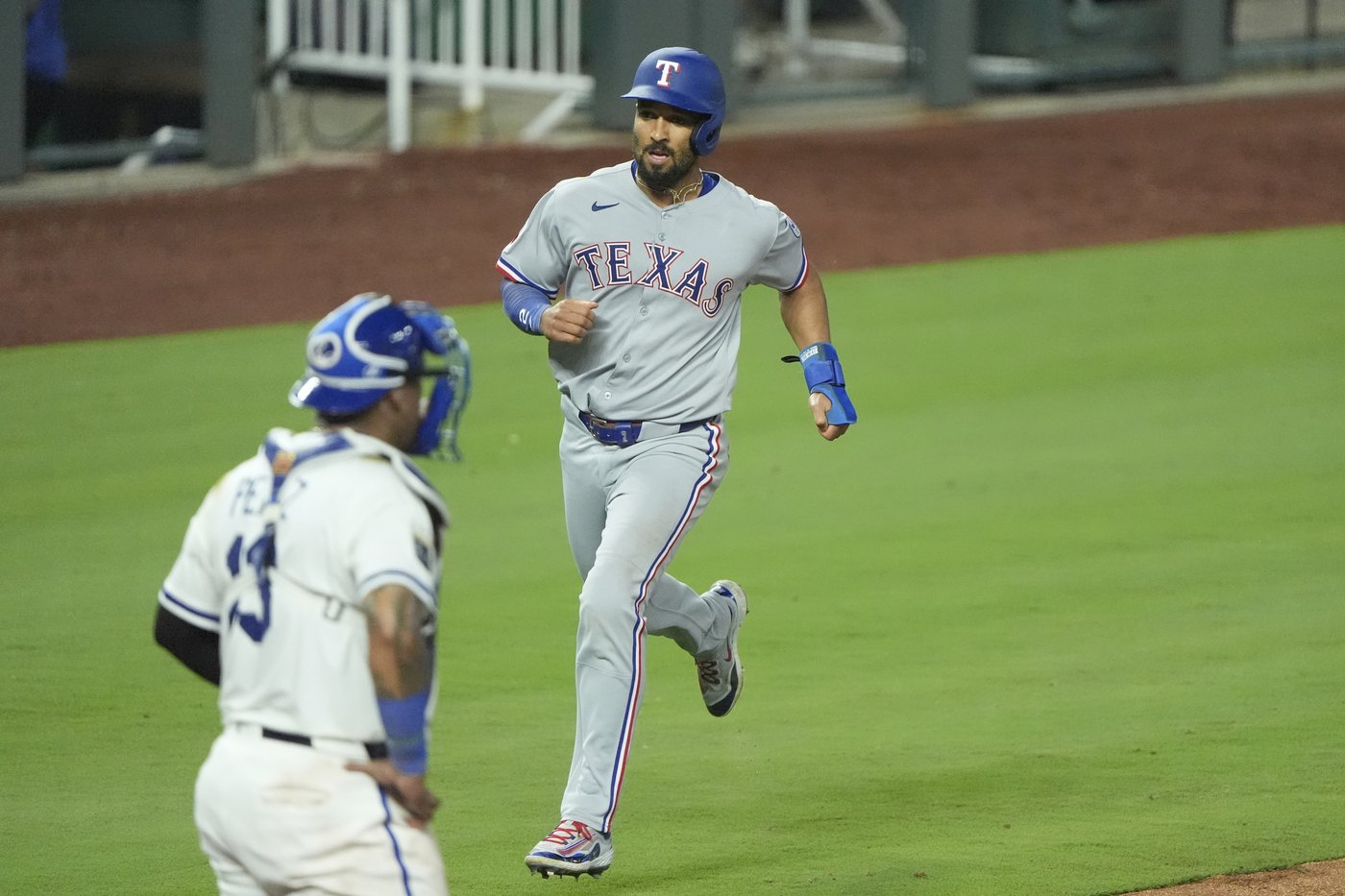 Rangers 2B Marcus Semien likely done for regular season with foot injuries | iNFOnews.ca