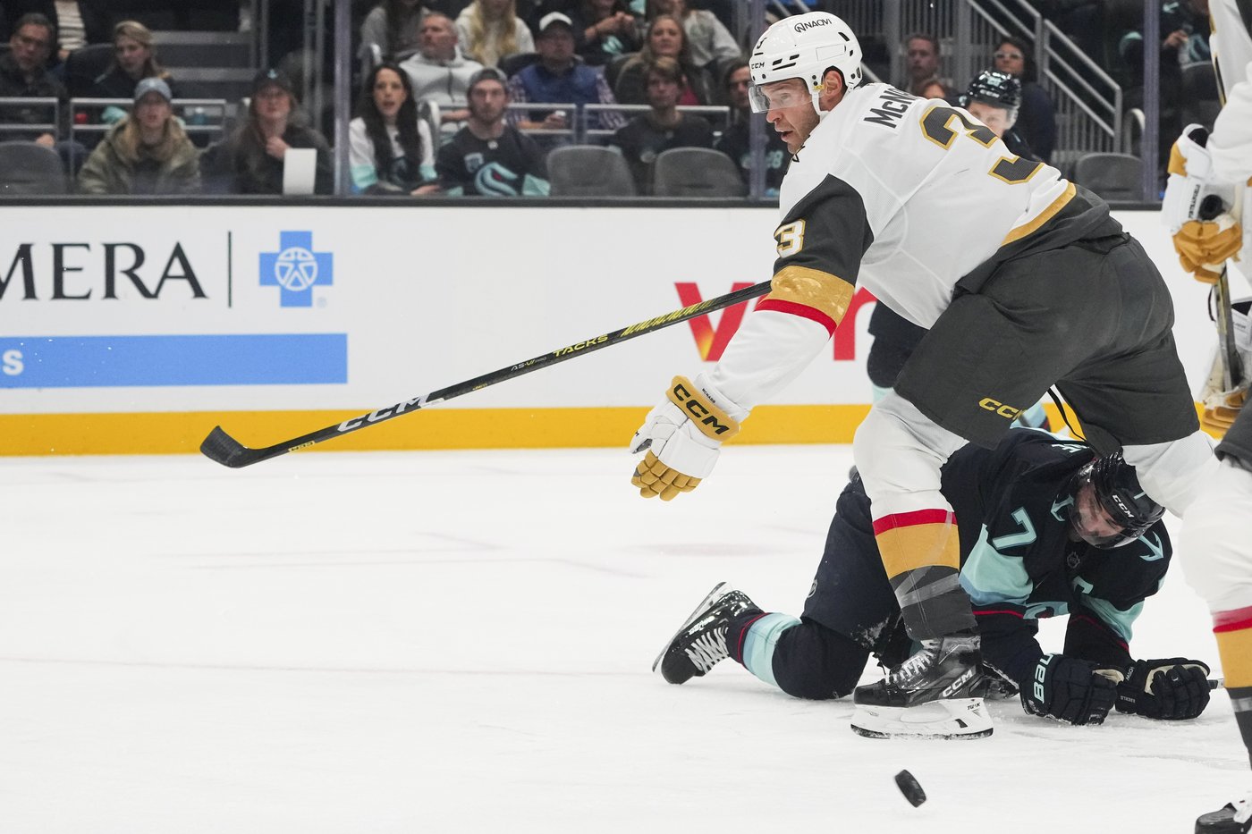 Vegas Golden Knights sign Brayden McNabb to a 3-year, $10.95M extension | iNFOnews.ca