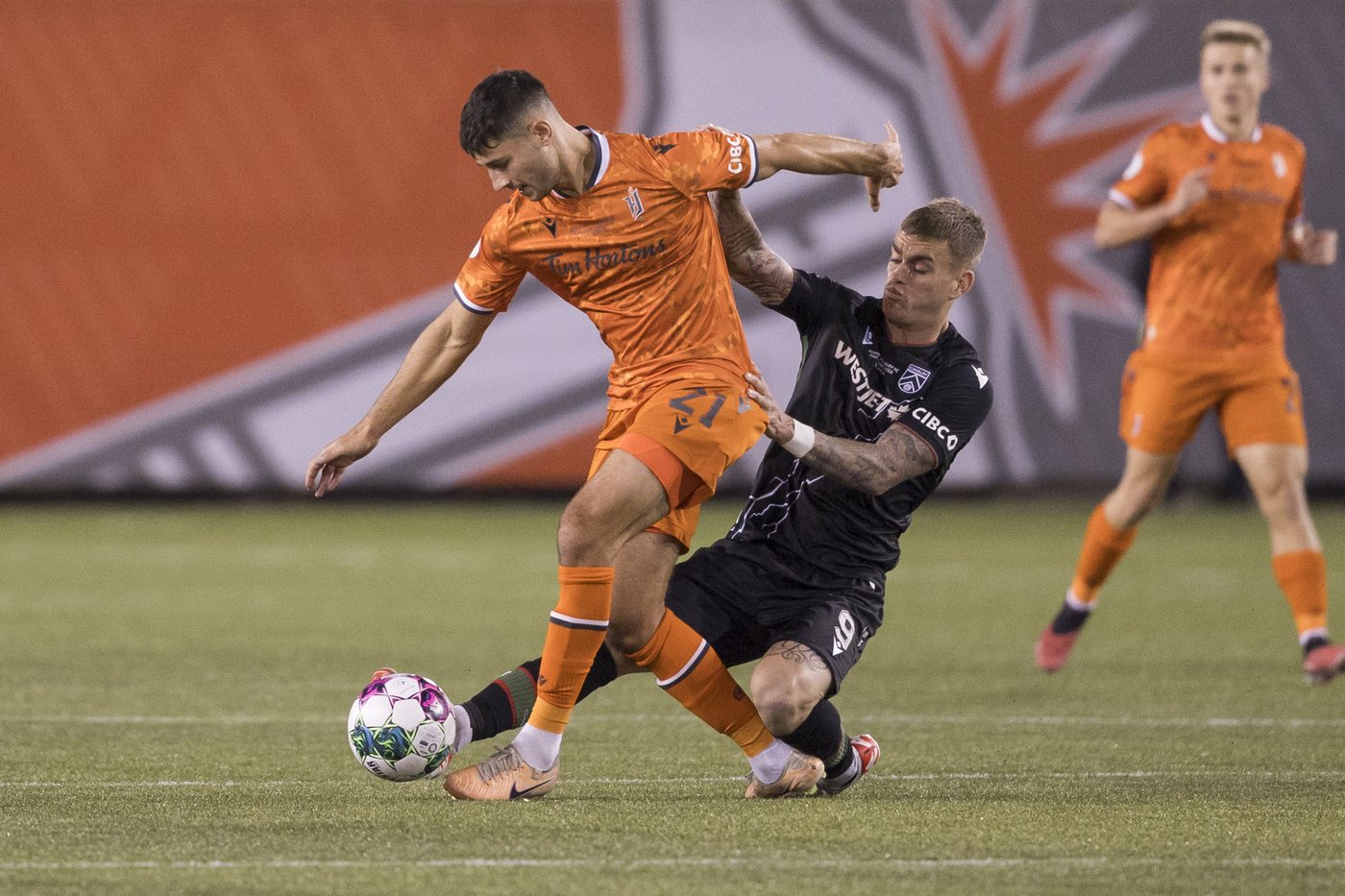 Influential midfielder Alessandro Hojabrpour re-signs with CPL's Forge FC | iNFOnews.ca