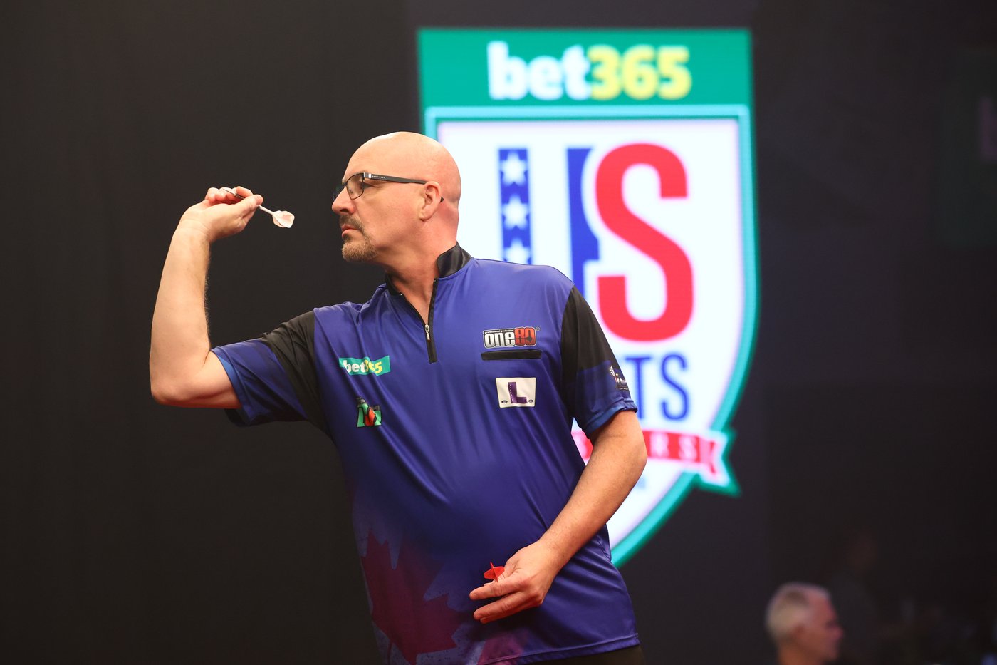 Canadian Jim (The Gentleman) Long loses at world darts championship | iNFOnews.ca