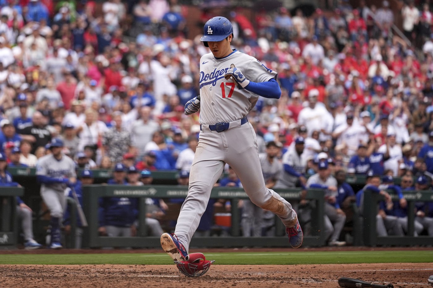 Nolan Arenado’s ninth-inning RBI double lifts the Cardinals over the Dodgers 2-1 | iNFOnews.ca Nolan Arenado’s ninth-inning RBI double lifts the Cardinals over the Dodgers 2-1 | iNFOnews.ca