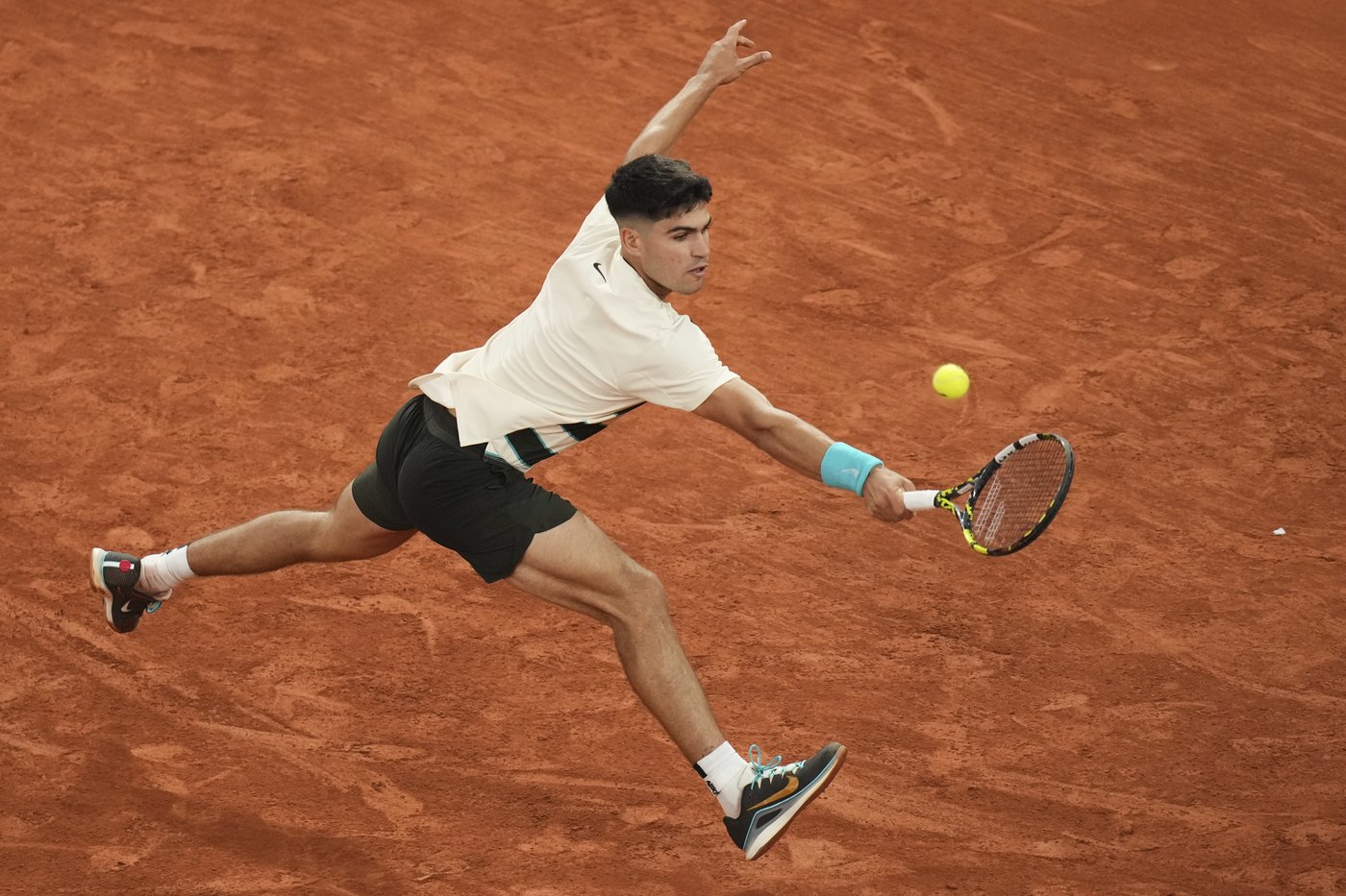 PHOTO COLLECTION: Best of French Open Tennis Second Round | iNFOnews.ca PHOTO COLLECTION: Best of French Open Tennis Second Round | iNFOnews.ca
